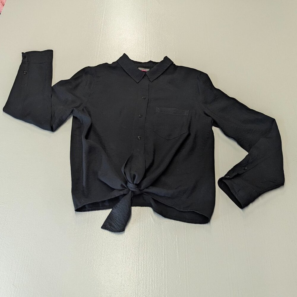 Vince Camuto Size Small Black Button Down Tie Front Blouse